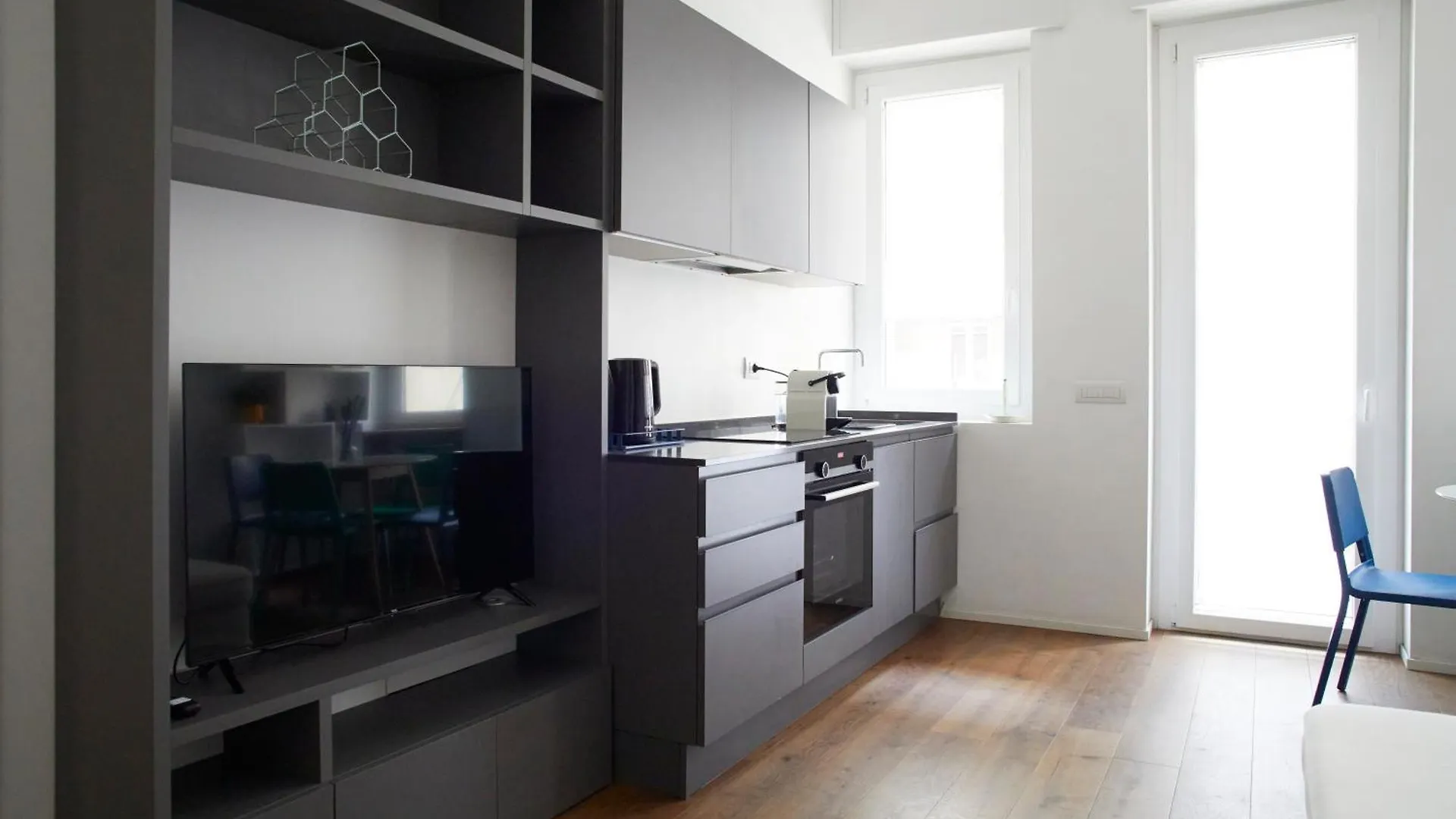 Super Cozy Apartment Milan Italy